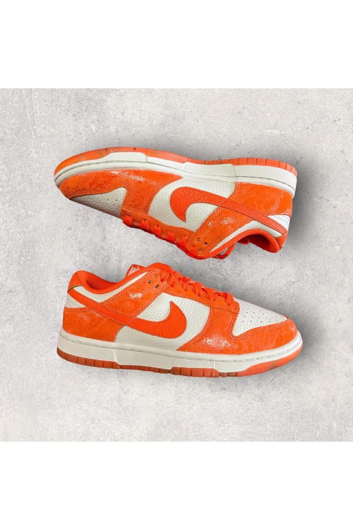 Nike Dunk Low CRACKED ORANGE (WOMEN'S)