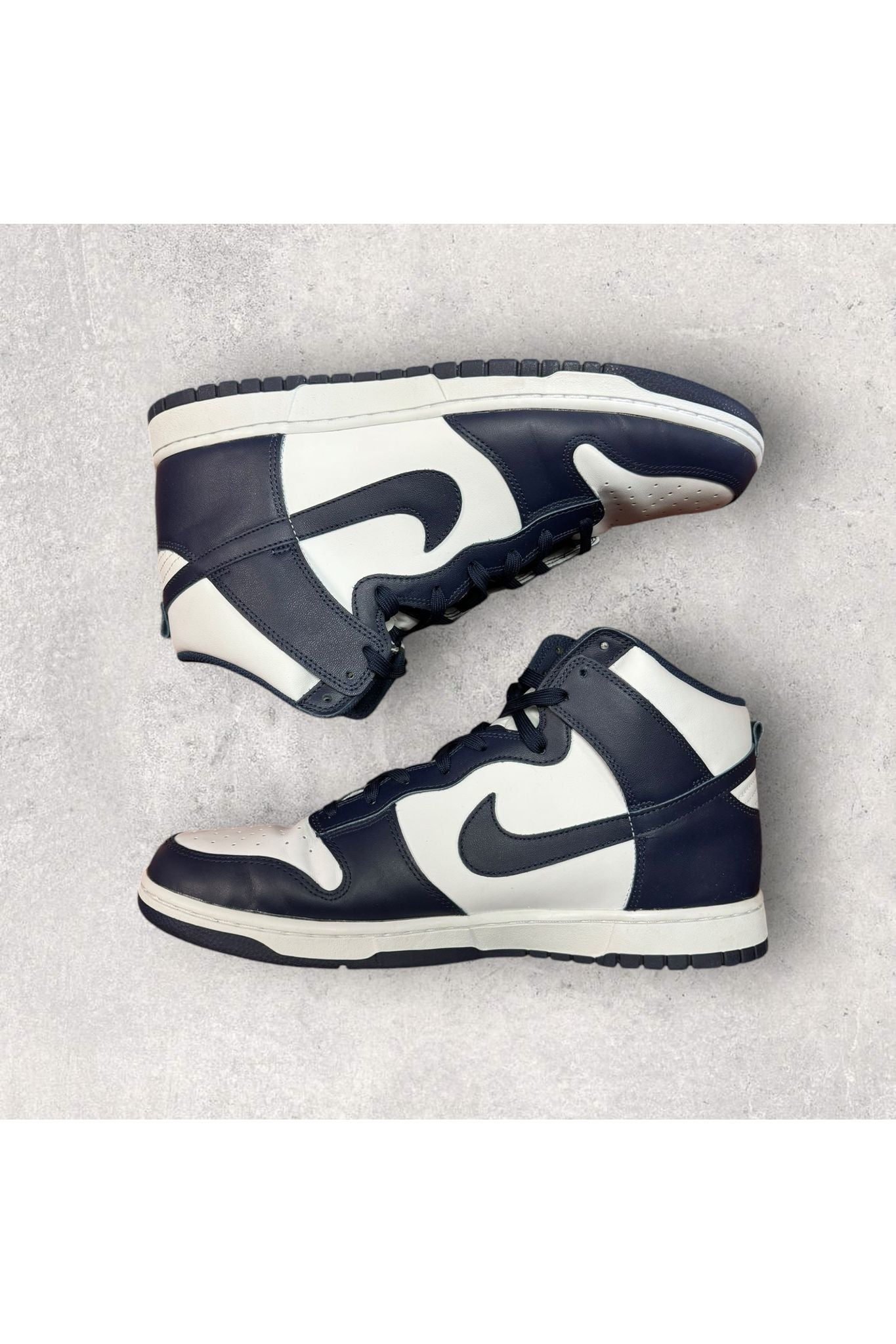 Nike Dunk High CHAMPIONSHIP NAVY