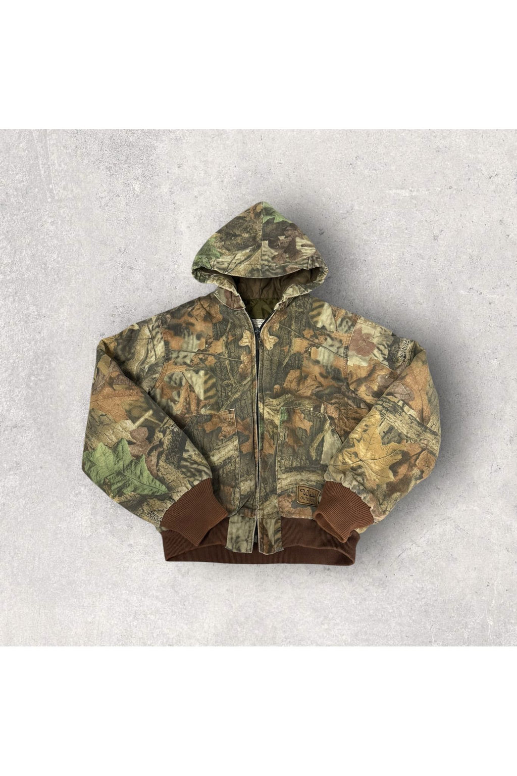 Vintage Youth Walls Out Doors Real Tree Camo Hooded Jacket- YTH 14R