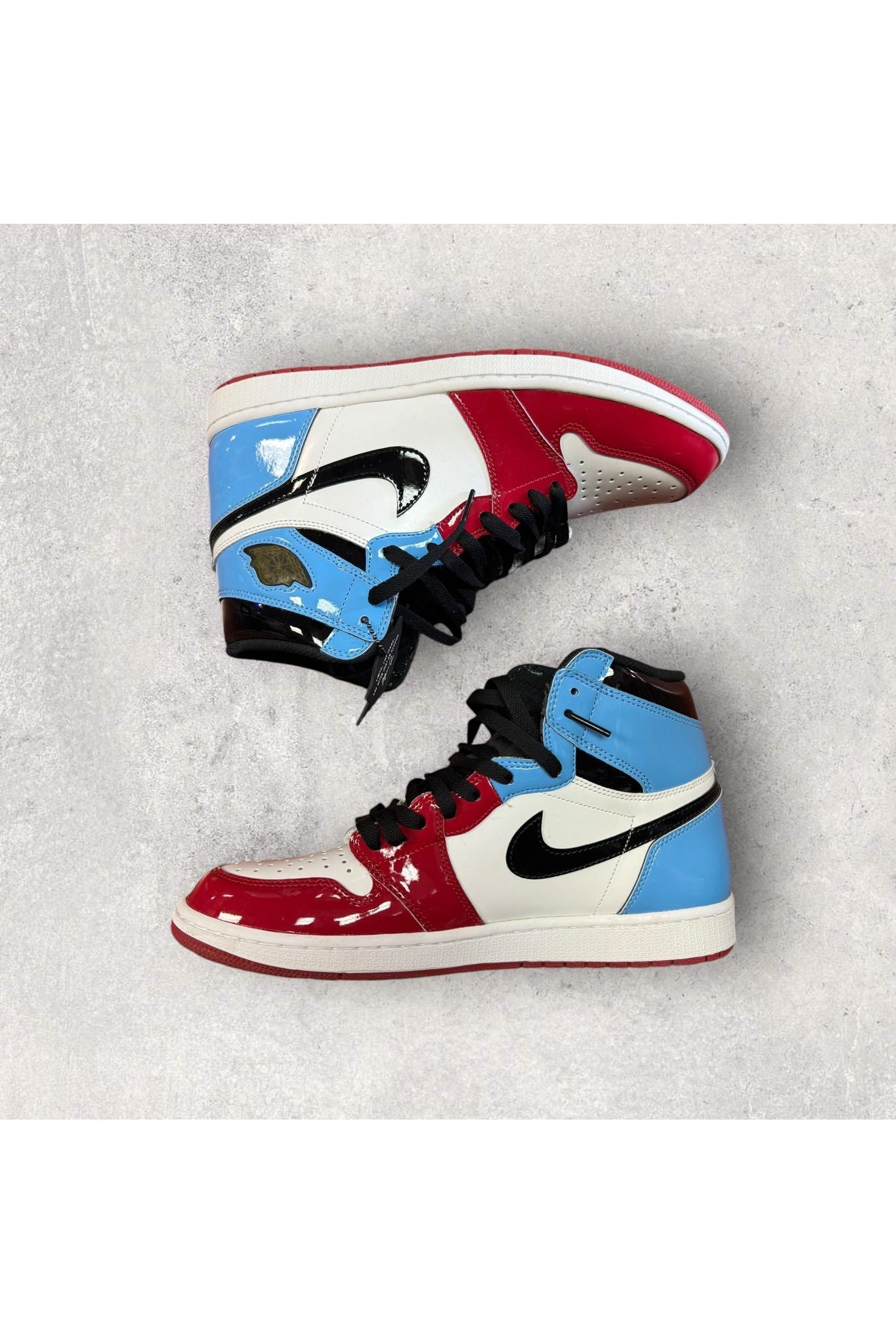 Jordan 1 Retro High FEARLESS UNC CHICAGO