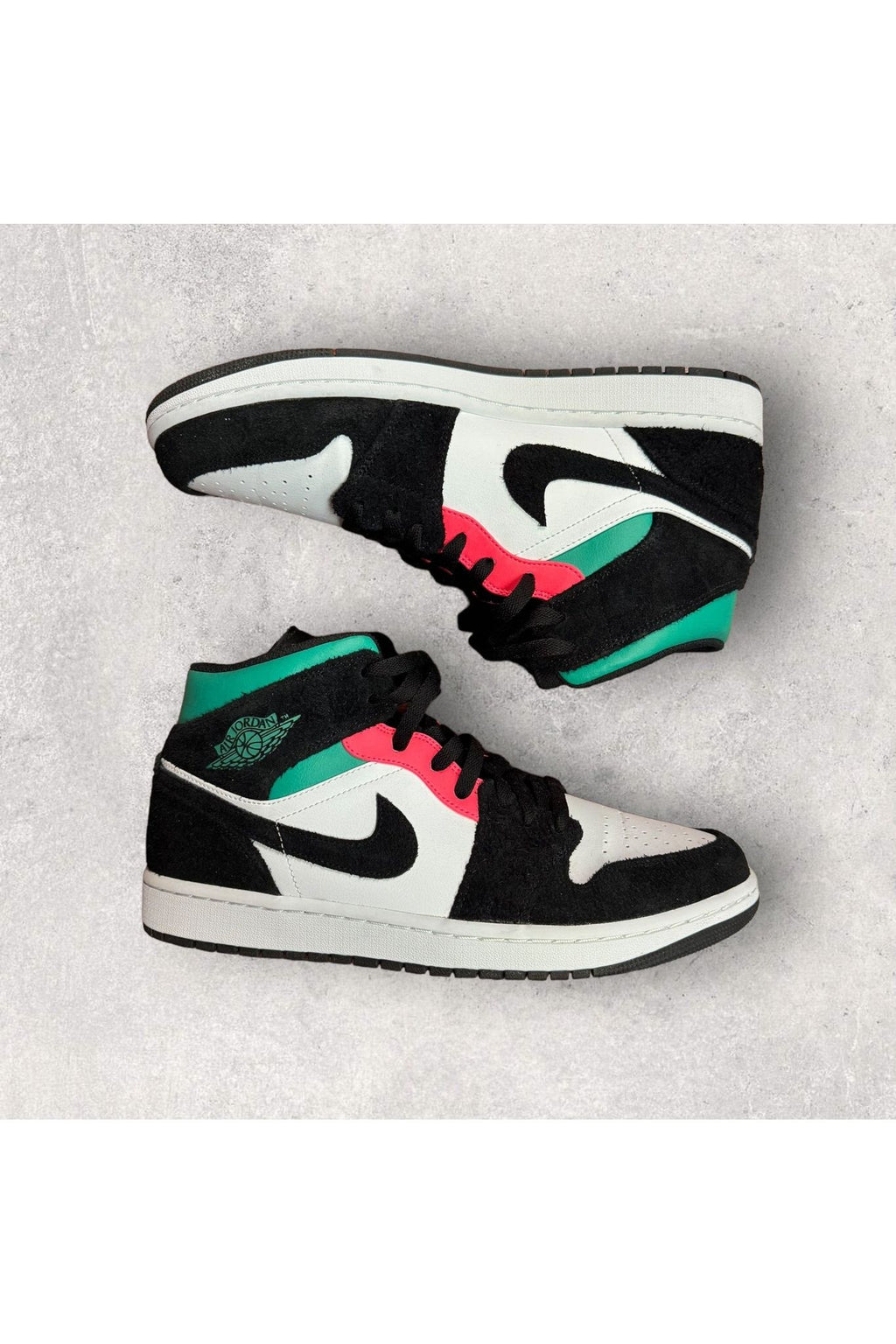 Jordan 1 Mid SE SOUTH BEACH