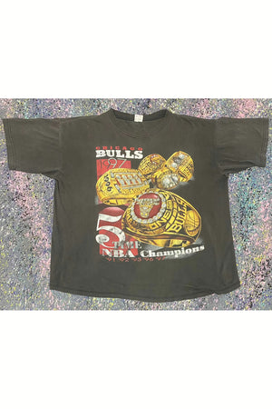 Vintage 1997 Chicago Bulls 5 Time Champions Tee- XL